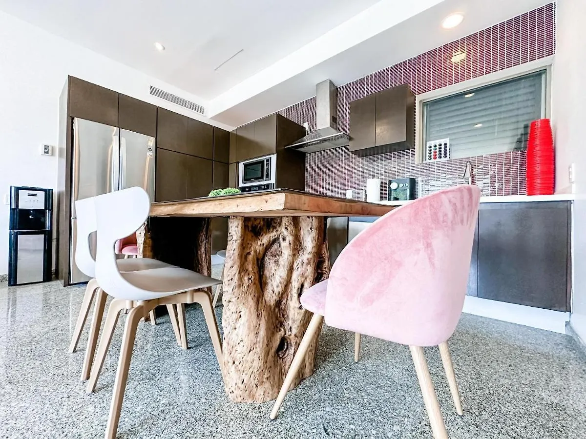 Apartment In 21 Trendy Condo Free Wifi Mamitas Beach Playa del Carmen Mexico