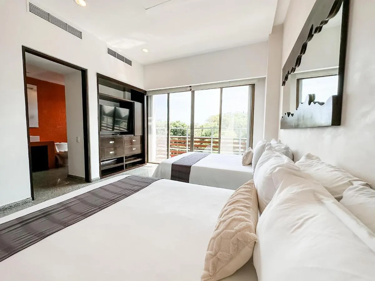 In 21 Trendy Condo Free Wifi Mamitas Beach Playa del Carmen 0*,